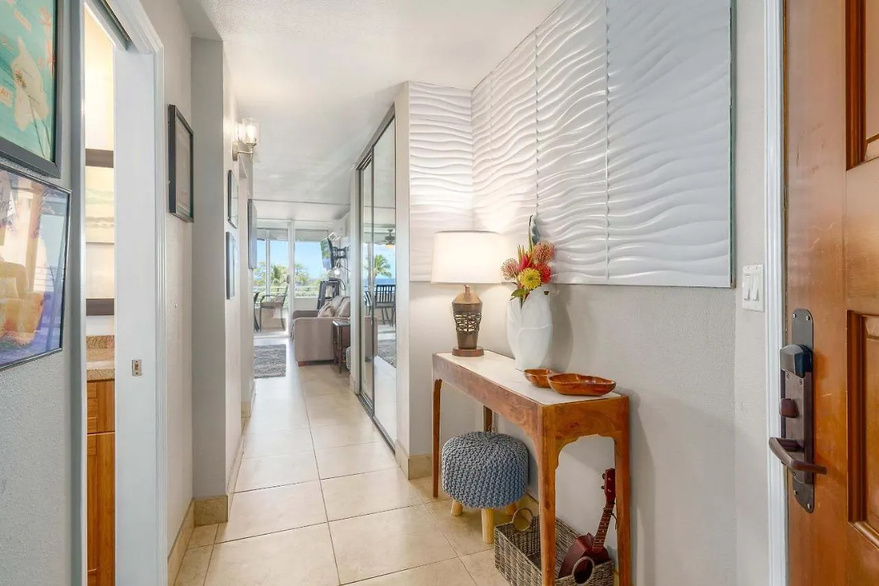Kamaole Beach Royale 404 - Panoramic Ocean Views Kihei